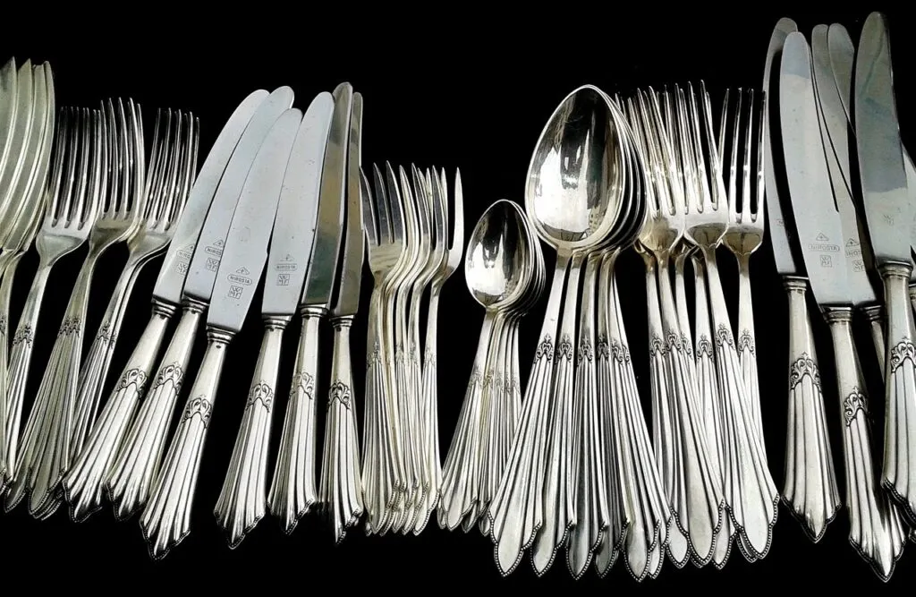 CUBERTERÍA DE PLATA