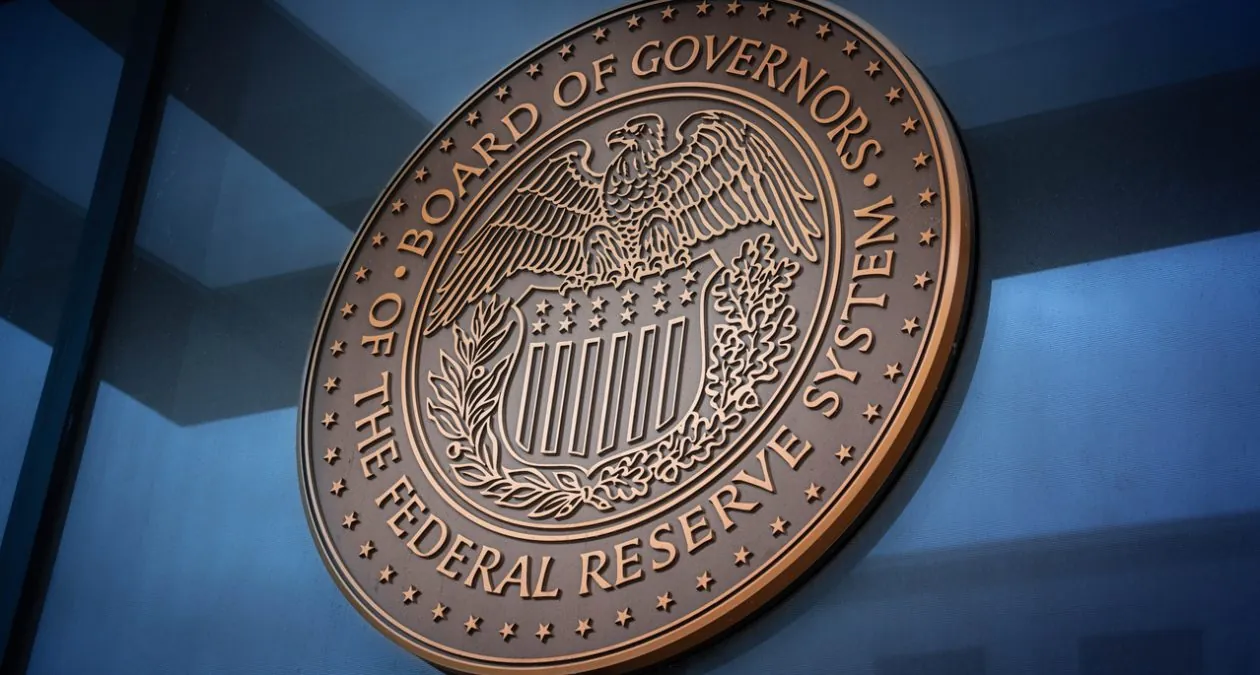 Seal of the Board of Governors of the United States Federal Reserve System. This version of the seal mostly dates from 1935.